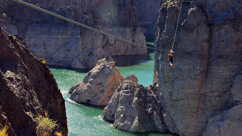 Zip-lines Over the Magnificent Valle Grande Lake