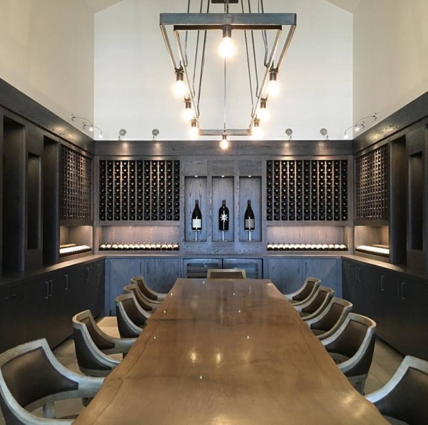 Beautiful tasting room