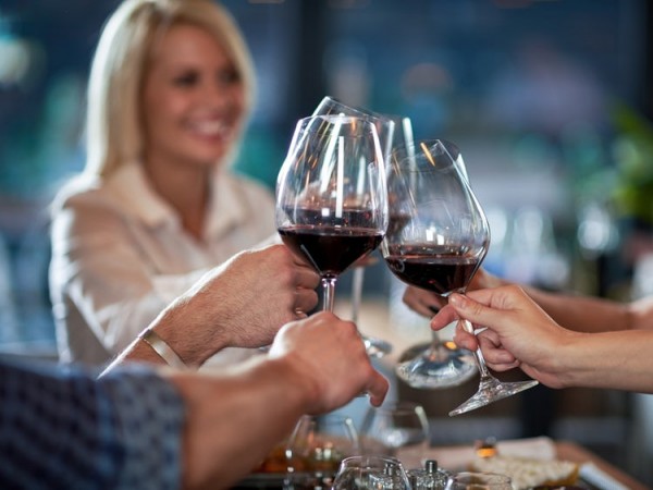 7 Health Benefits of Red Wine Worthy of a Toast
