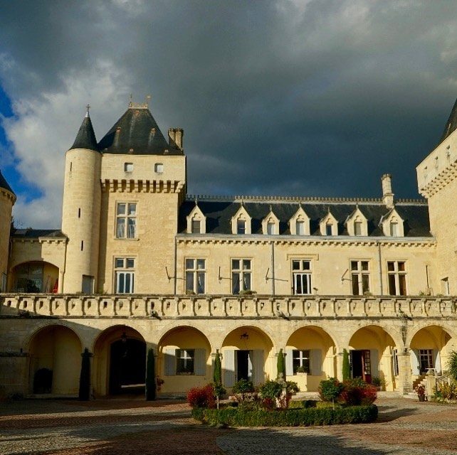 Dramatic chateau!